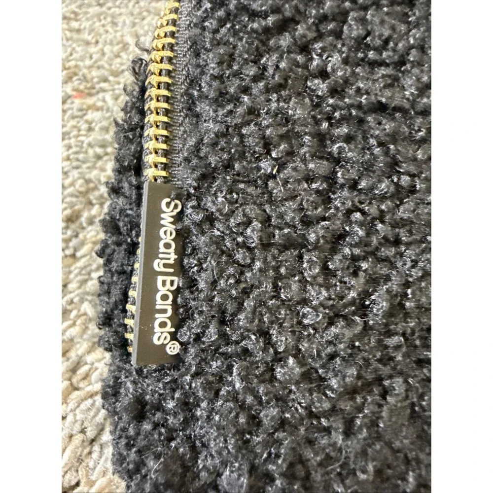 Sweaty Bands Black Sherpa Belt Bag Gold Zipper‎